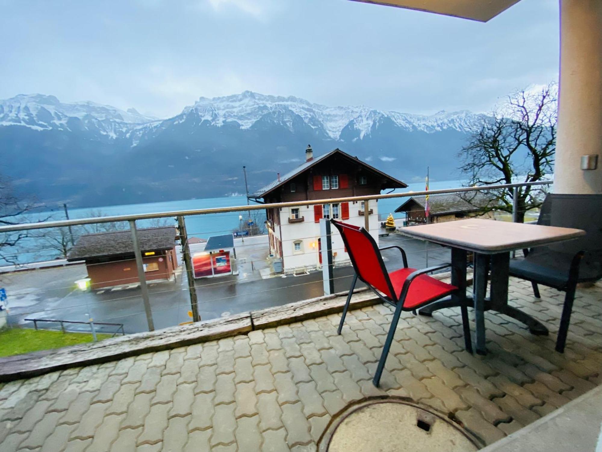 Lake Facing Studio Niederried bei Interlaken ภายนอก รูปภาพ